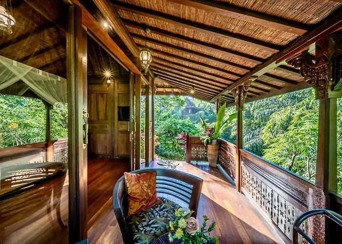 The Jungle Family Villa